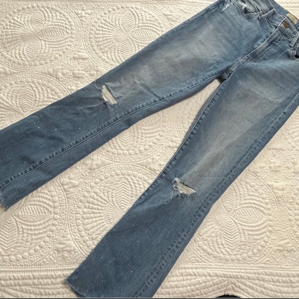 MOTHER Insider Crop Step Fray High Waist Light Wash Thrilling Shots Distress 27